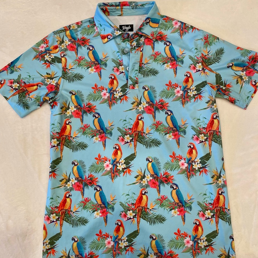 Waggle golf shirt size small
